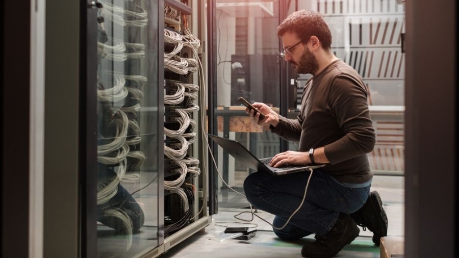 Key Elements of a Server Room Setup